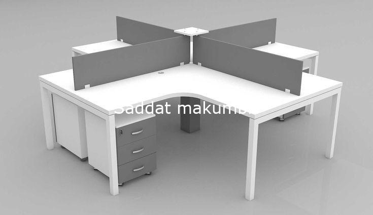 4/four seater Workstation