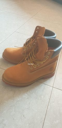 Timbaland boots Size 9